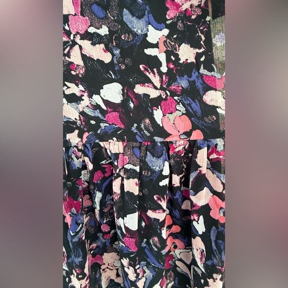 Evereve Floral Smocked Sleeveless Midi Dress Purple/Pink/Blue Size Small - Picture 6 of 11